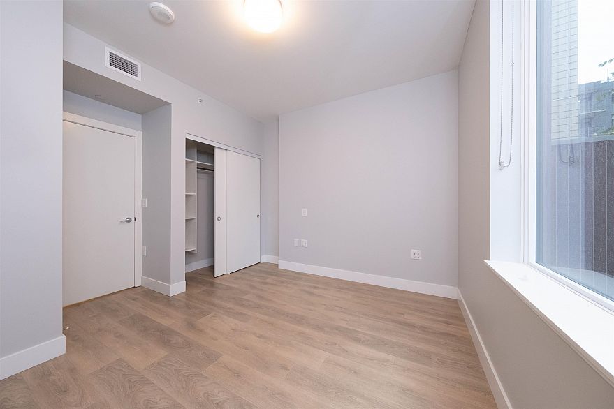 201 3451 Sawmill Crescent