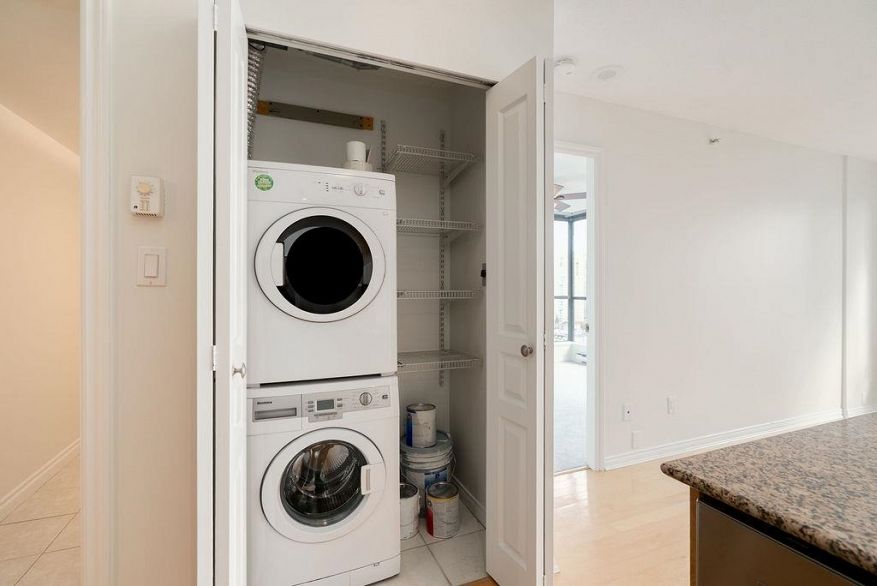 1704 1189 Howe Street