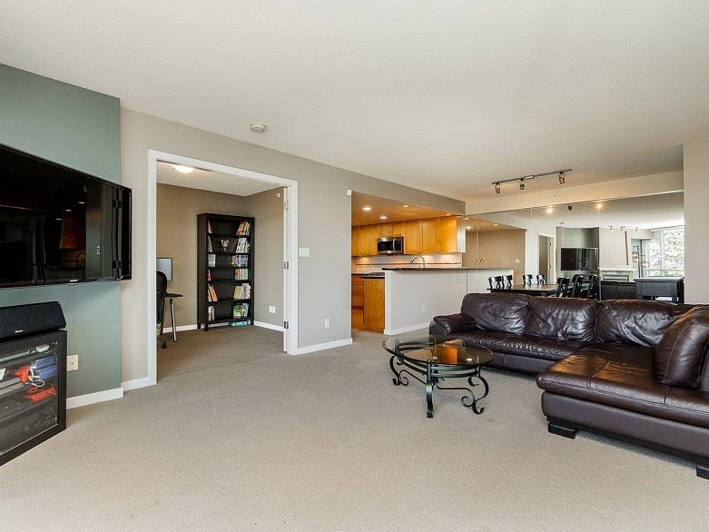 403 1425 W 6th Avenue