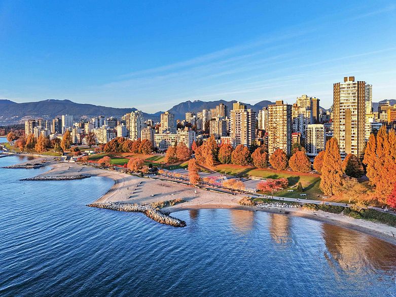 1206 1005 Beach Avenue