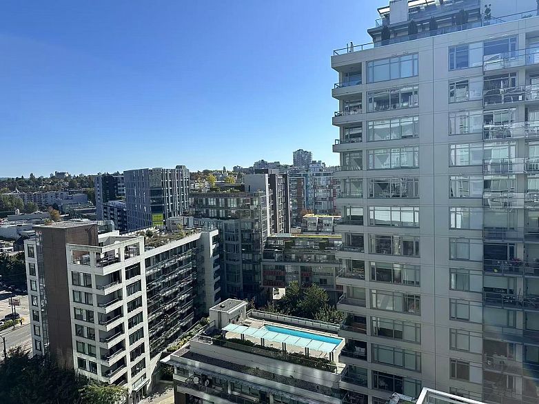 1701 1618 Quebec Street