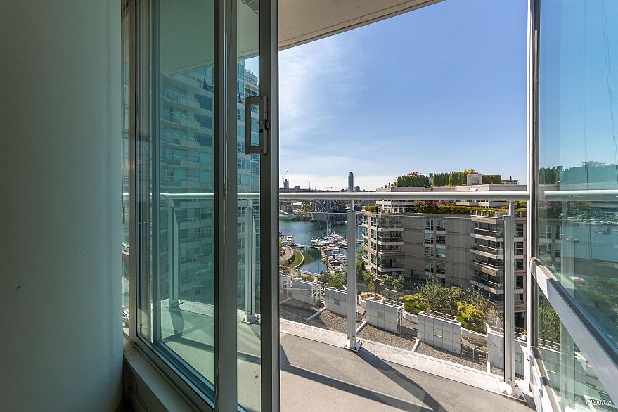 1006 1500 Hornby Street