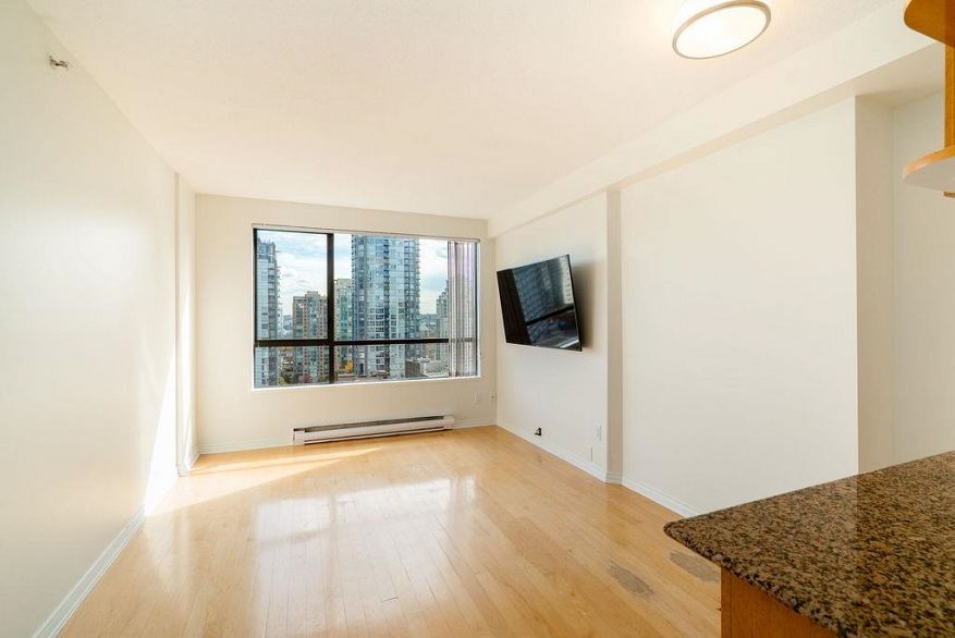 1704 1189 Howe Street