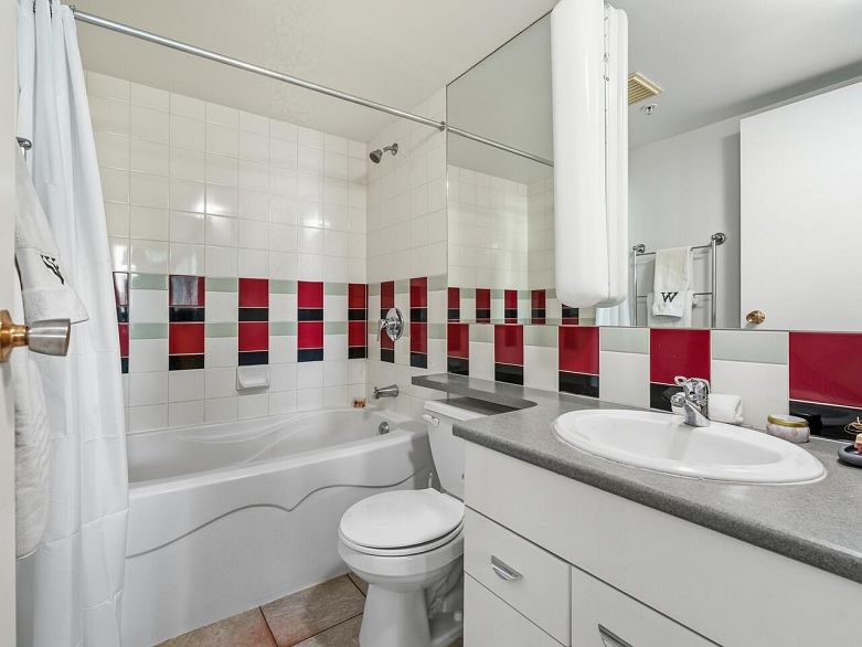 2007 501 Pacific Street