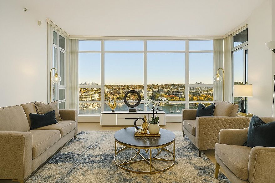 2503 1483 Homer Street