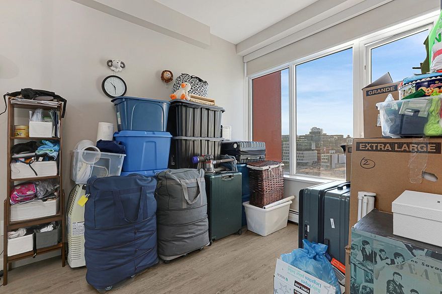 1102 1788 Ontario Street