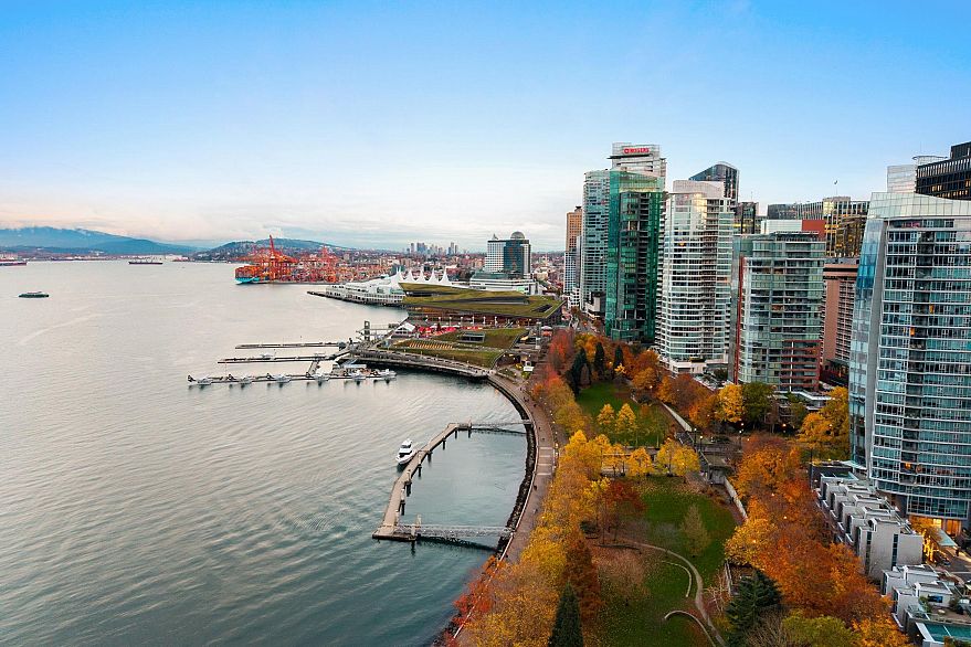 807 1211 Melville Street