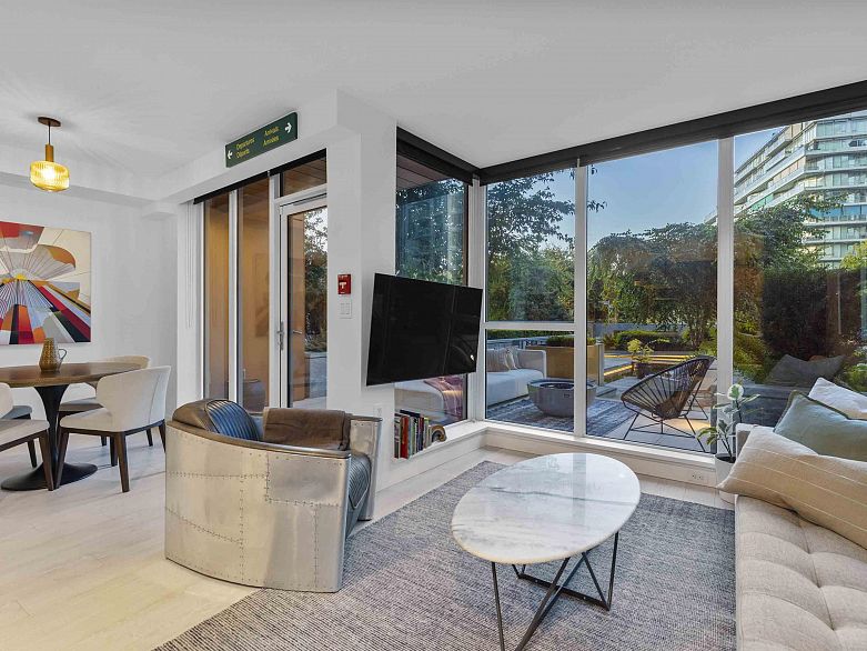 1755 Columbia Street