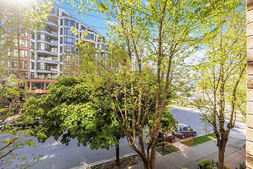 108 2288 Pine Street