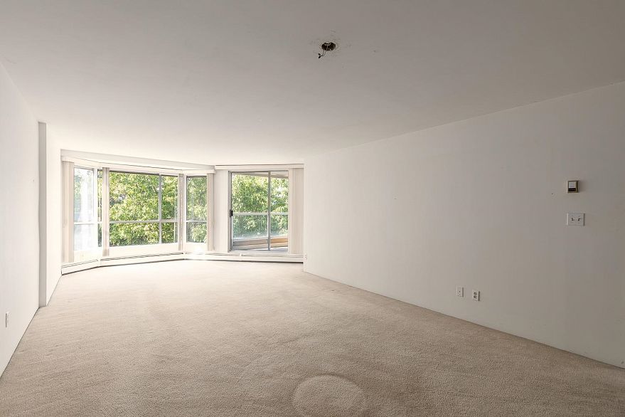 601 518 Moberly Road