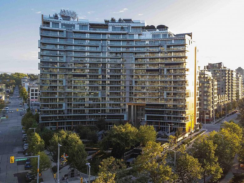 1755 Columbia Street