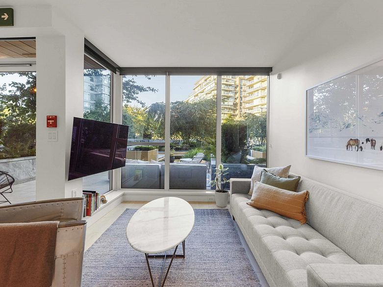 1755 Columbia Street