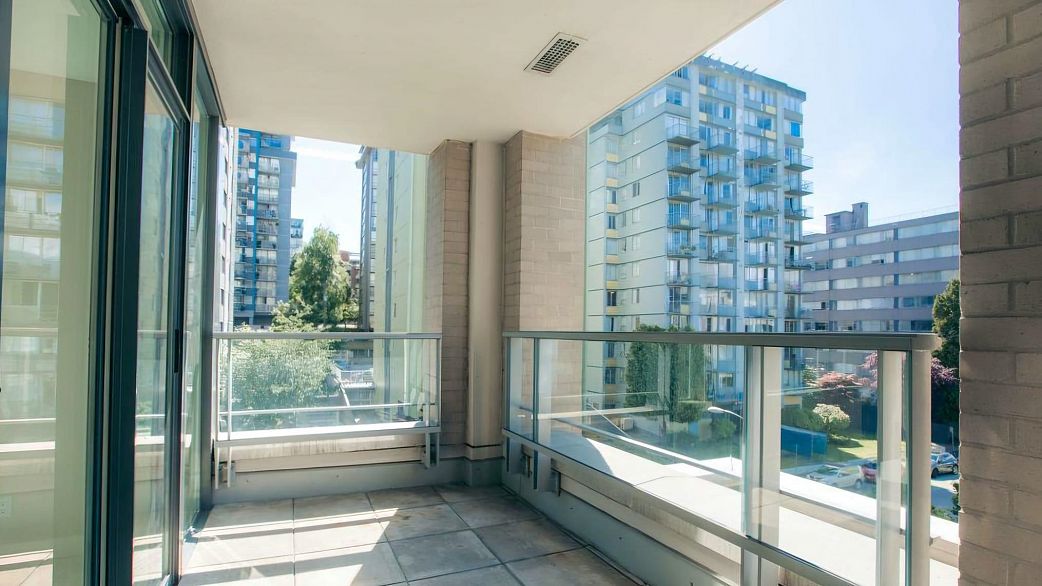 1925 ALBERNI STREET, Vancouver BC V6G 0A3