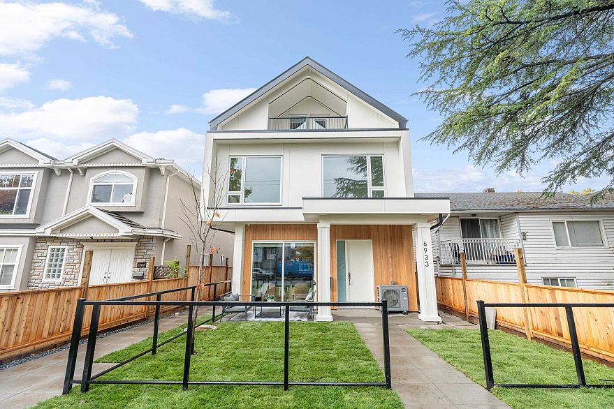 1 6933 Prince Edward Street