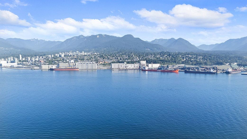 302 2366 Wall Street