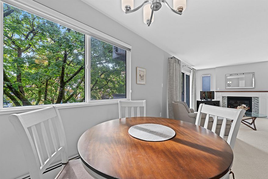 305 8775 Cartier Street