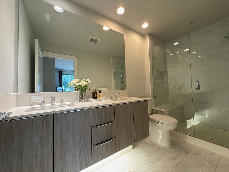 510 3289 Riverwalk Avenue