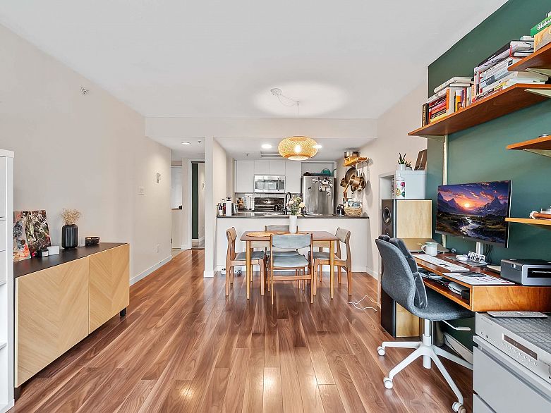 404 1159 Main Street