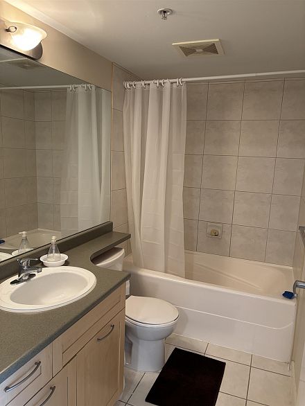 215 1503 W 65th Avenue