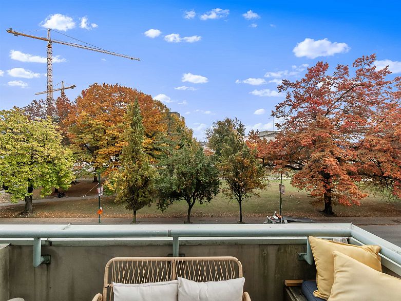 404 1159 Main Street