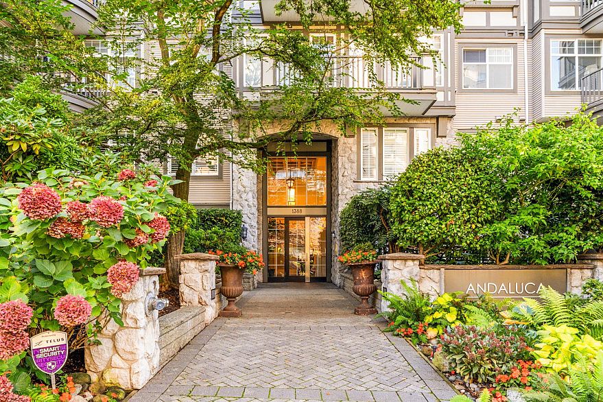 207 1388 Nelson Street