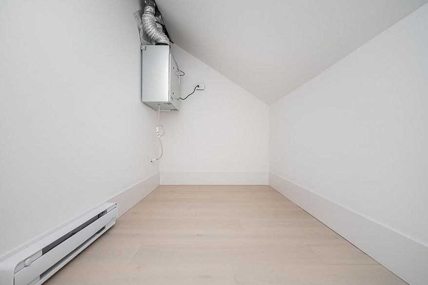 2 2460 Adanac Street