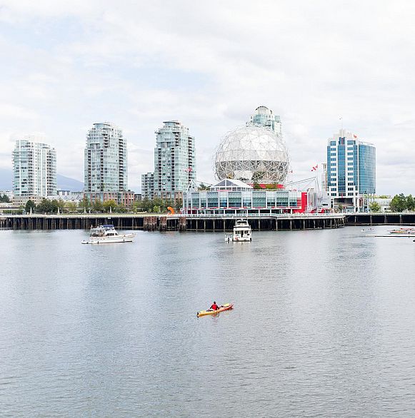 507 125 Milross Avenue