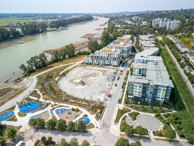 506 3289 Riverwalk Avenue