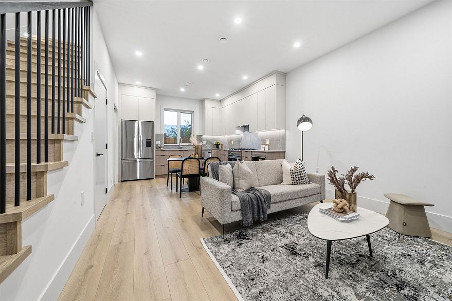 323 N Kamloops Street