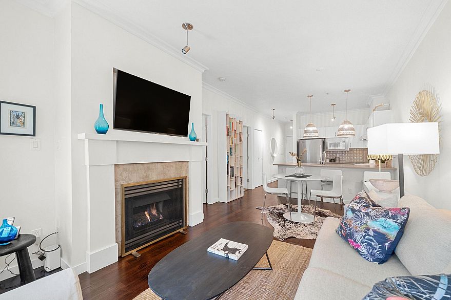 207 1388 Nelson Street