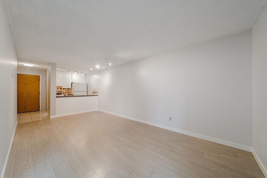 311 1040 Pacific Street