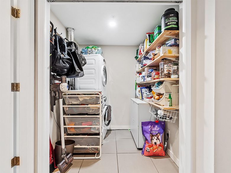 404 1159 Main Street