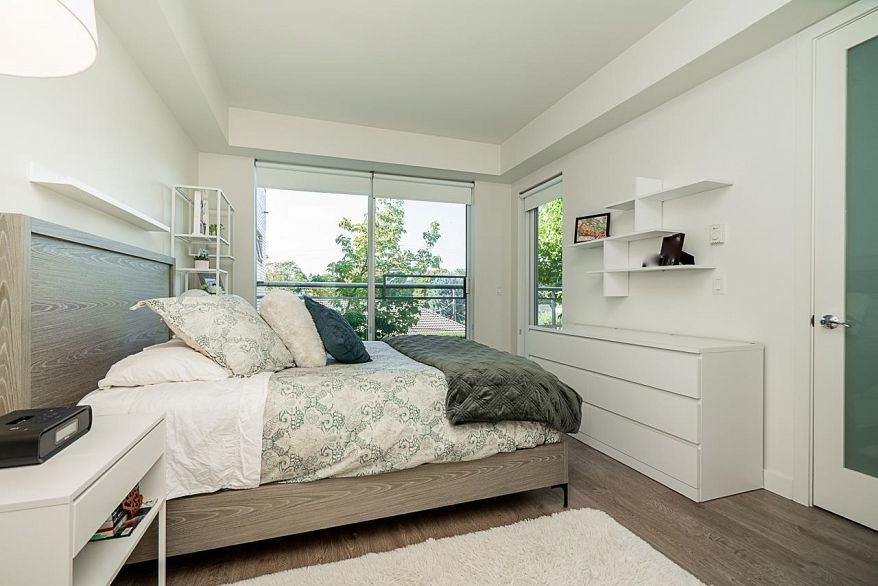 321 3333 Main Street