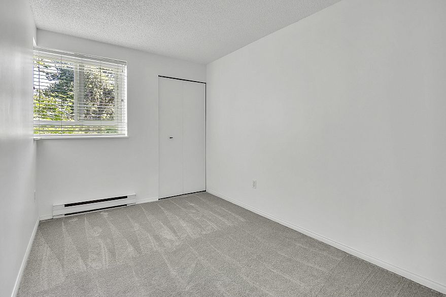 28 1345 W 4th Avenue