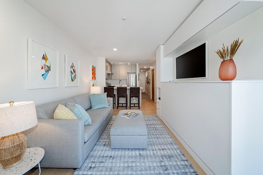 404 2688 Vine Street