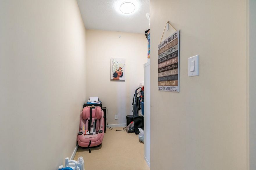 812 522 W 8th Avenue