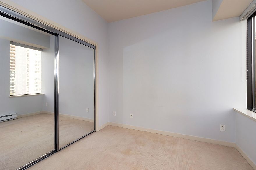 615 1333 W Georgia Street