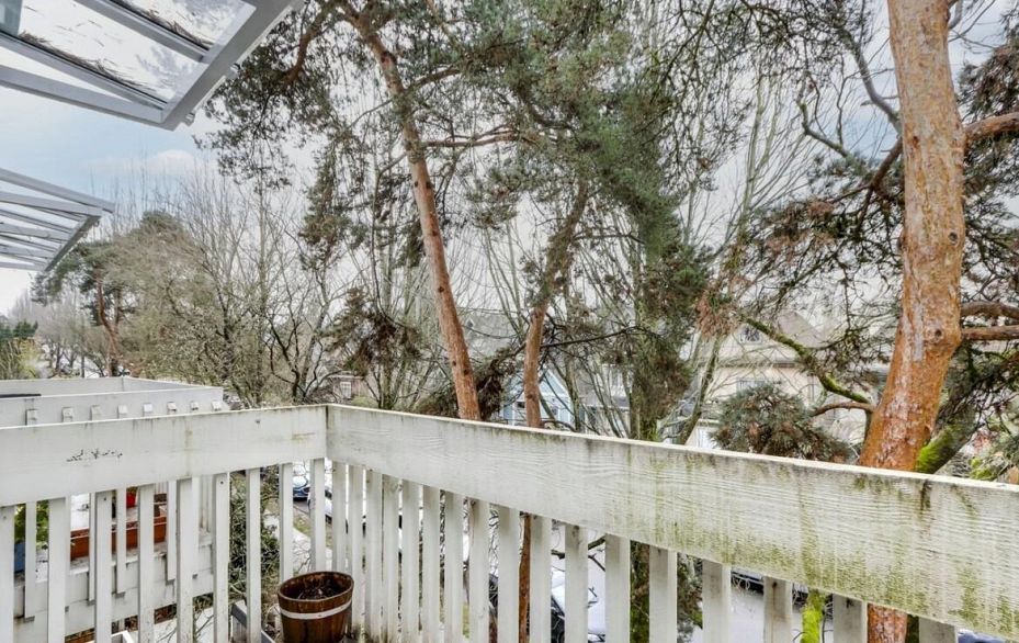 303 1545 E 2nd Avenue