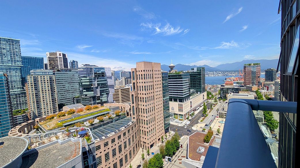 3301 233 Robson Street