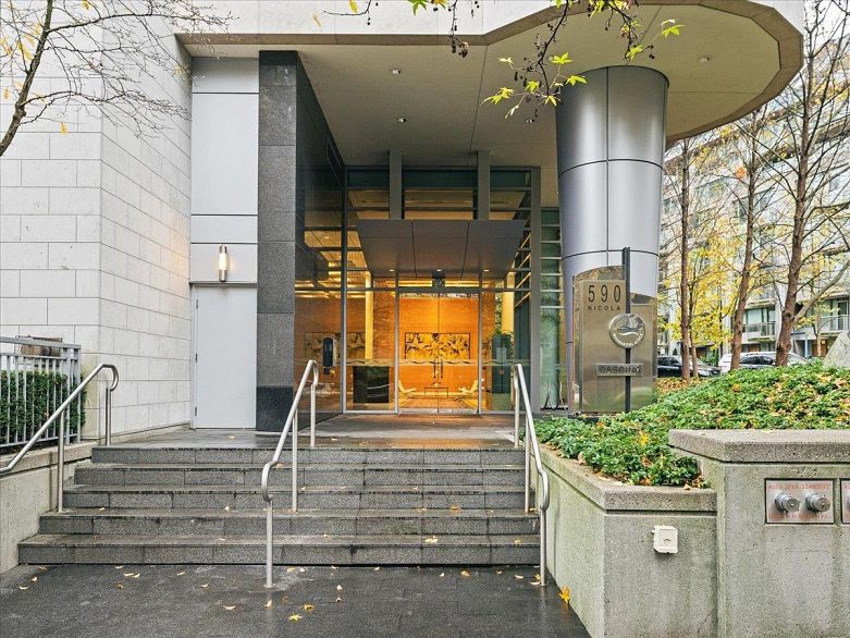 1008 590 Nicola Street