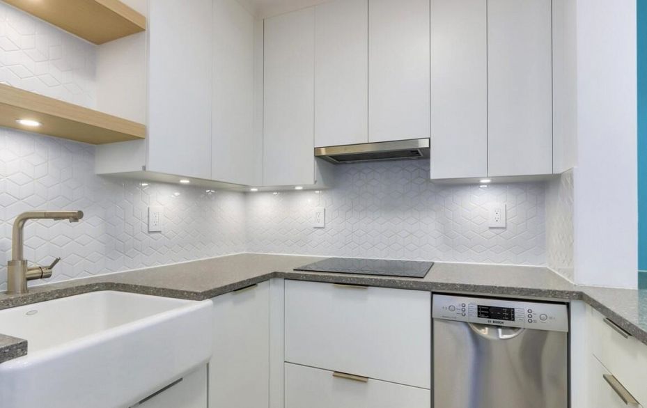 303 1545 E 2nd Avenue