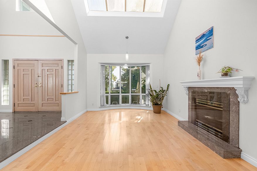 2249 Fraserview Drive