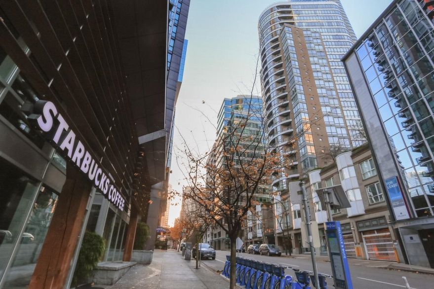 608 1166 Melville Street