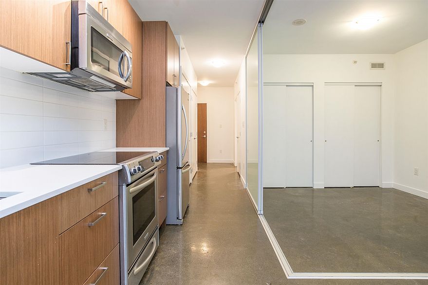 310 221 Union Street