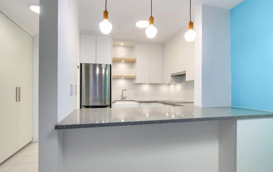 303 1545 E 2nd Avenue