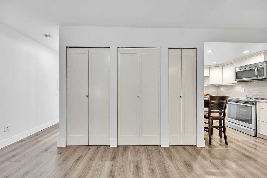 107 215 N Templeton Drive