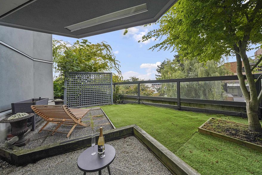 112 1345 W 4th Avenue