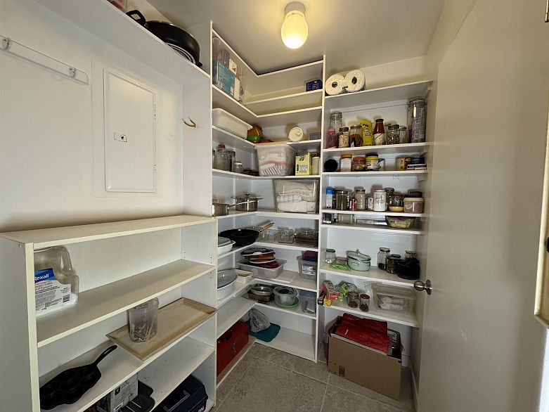 106 1868 E 11th Avenue