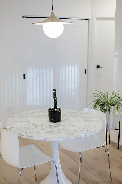 608 1166 Melville Street