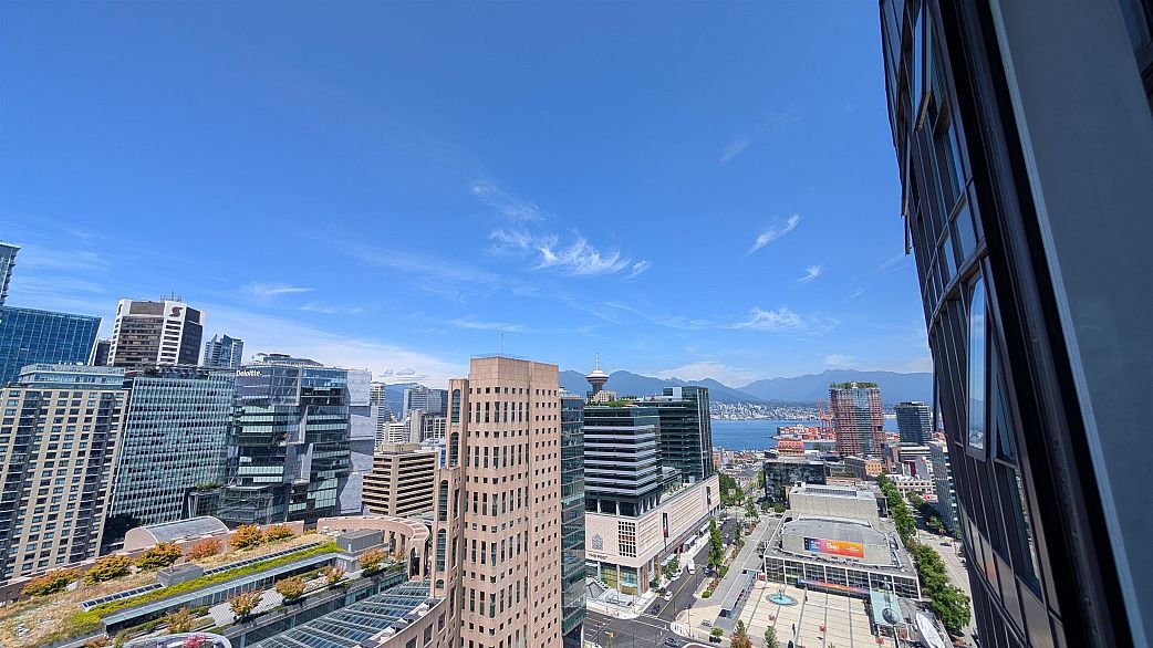 3301 233 Robson Street